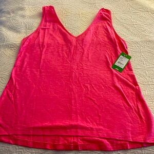Lilly Pulitzer V neck top
